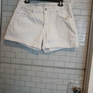 Leevi Straus High Rise White Denim Shorts Sz 16